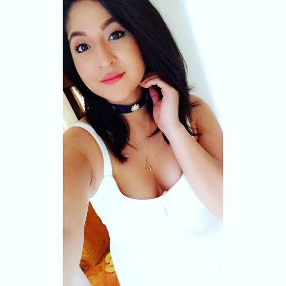 Meet your Posher, Maria - Picture 1 of 1